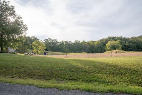 1801 Garrett Road Charlotte TN 37036