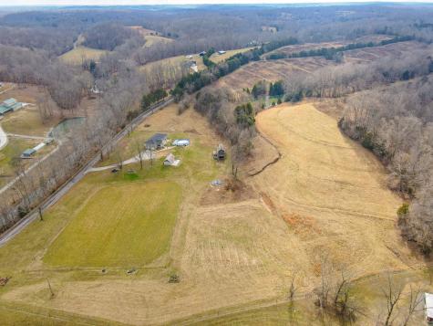 1801 Garrett Road Charlotte TN 37036