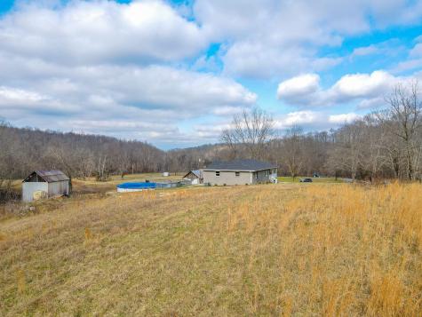 1801 Garrett Road Charlotte TN 37036