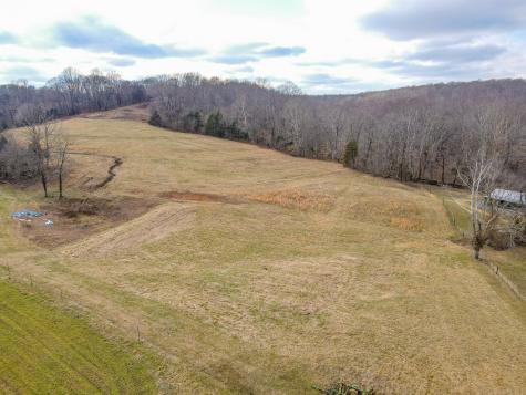 1801 Garrett Road Charlotte TN 37036