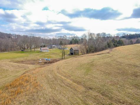 1801 Garrett Road Charlotte TN 37036