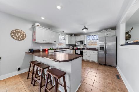 1801 Garrett Road Charlotte TN 37036