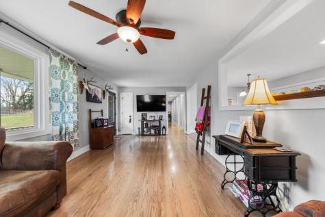 1801 Garrett Road Charlotte TN 37036