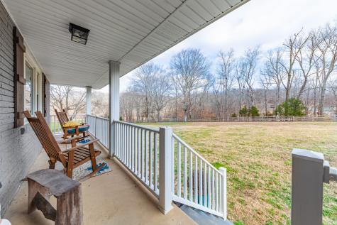 1801 Garrett Road Charlotte TN 37036