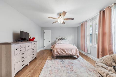 1801 Garrett Road Charlotte TN 37036