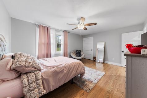 1801 Garrett Road Charlotte TN 37036