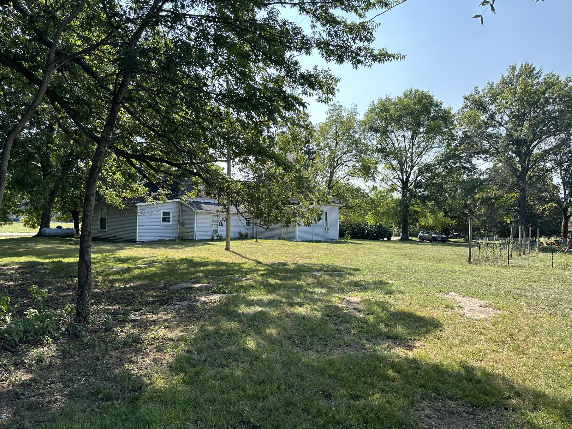 1694 Verona Caney Road Lewisburg TN 37091