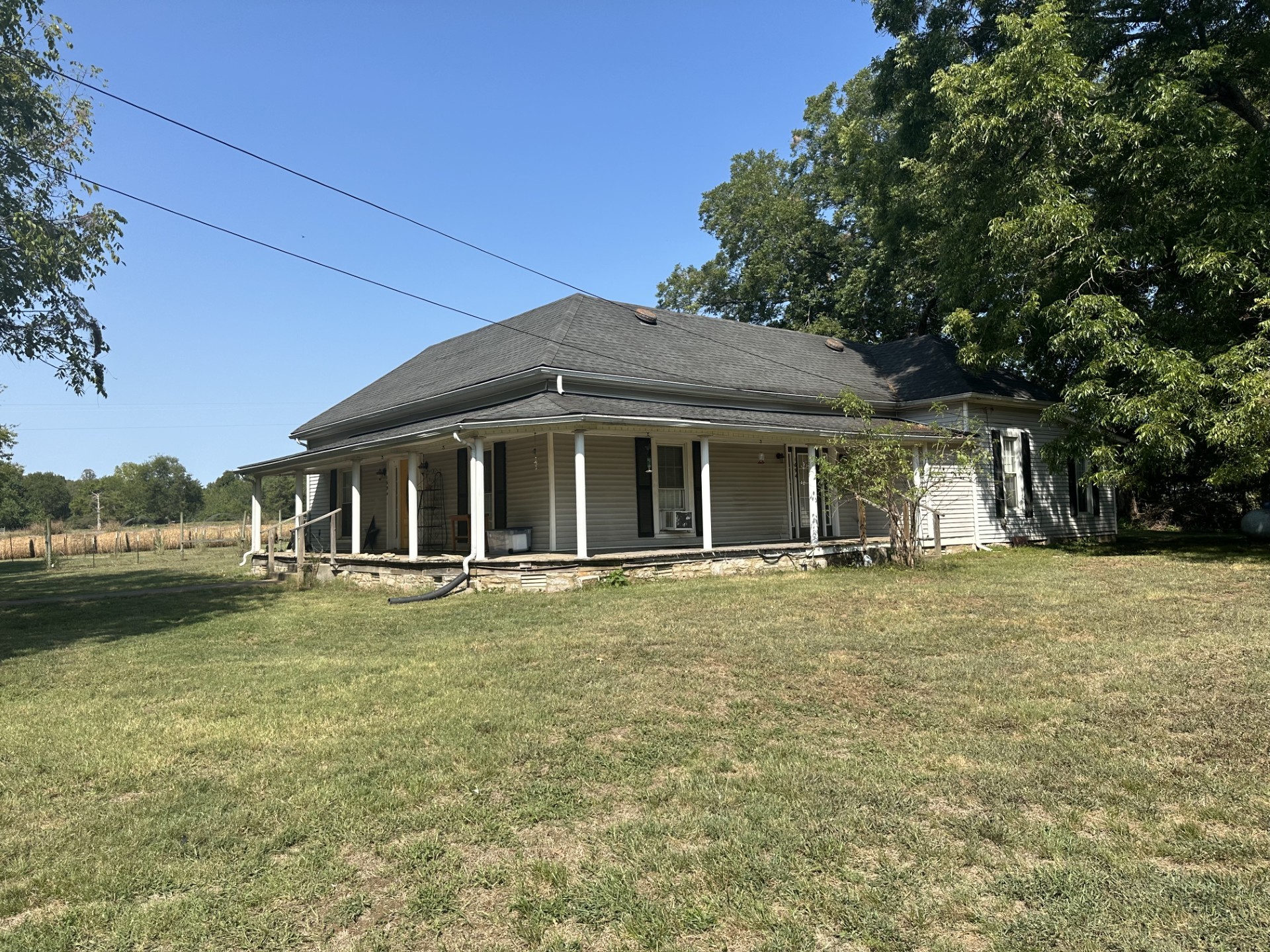 1694 Verona Caney Road Lewisburg TN 37091
