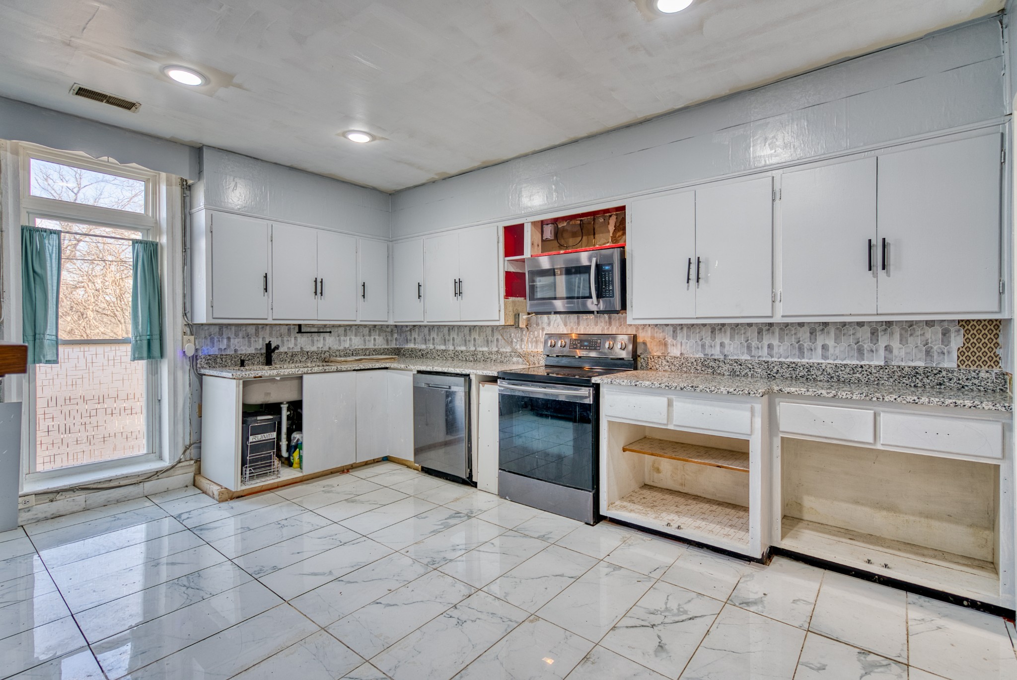 62 Main St, N Springfield TN 37172