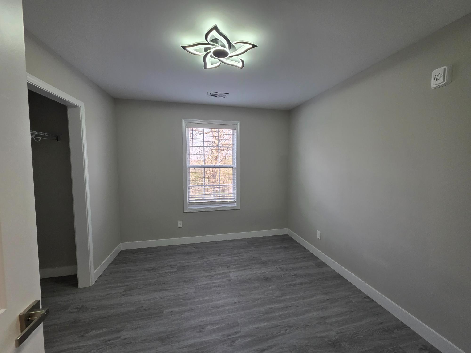 543 Peachers Mill Road Clarksville TN 37042
