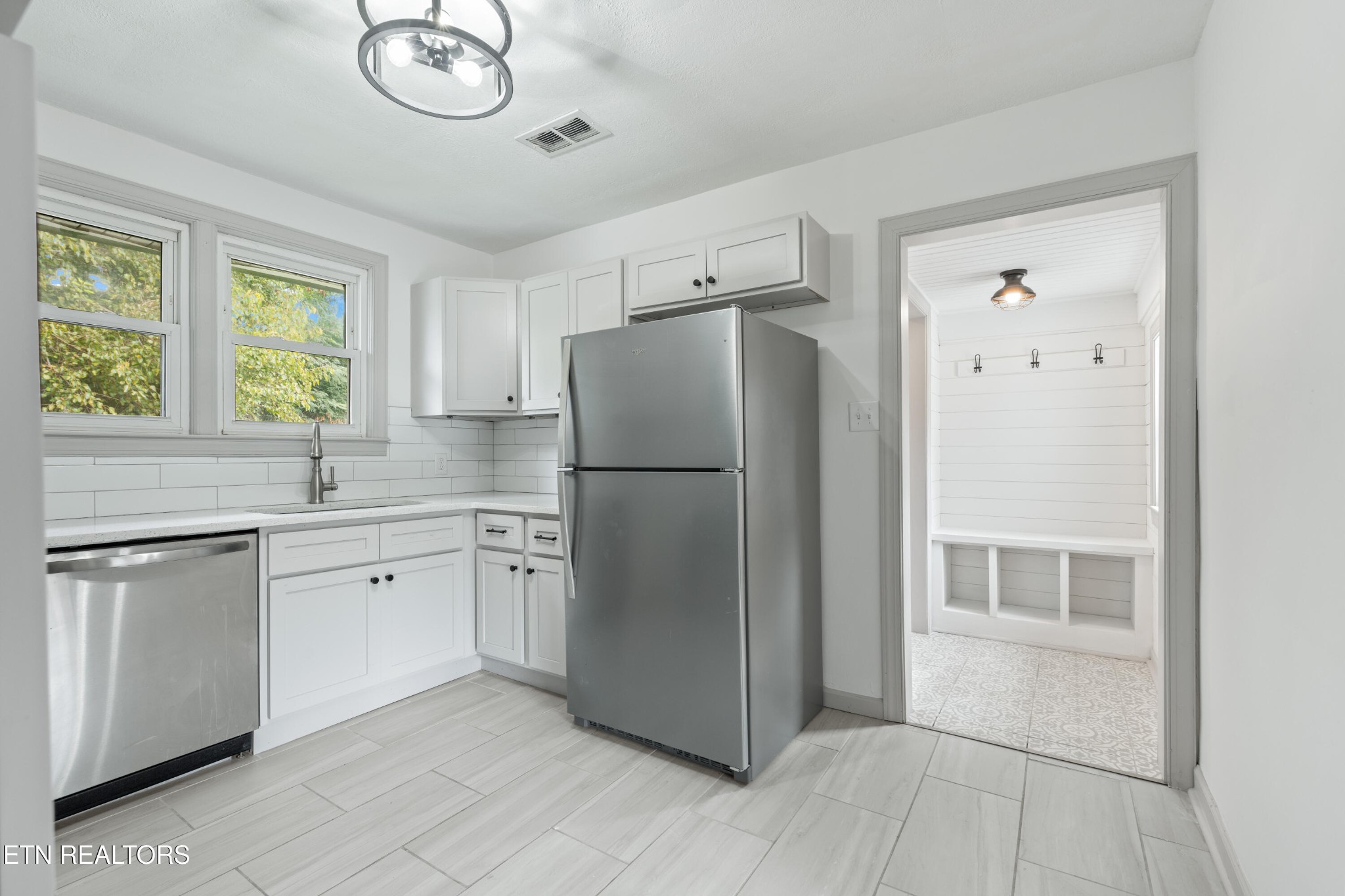2407 Upland Avenue Knoxville TN 37917