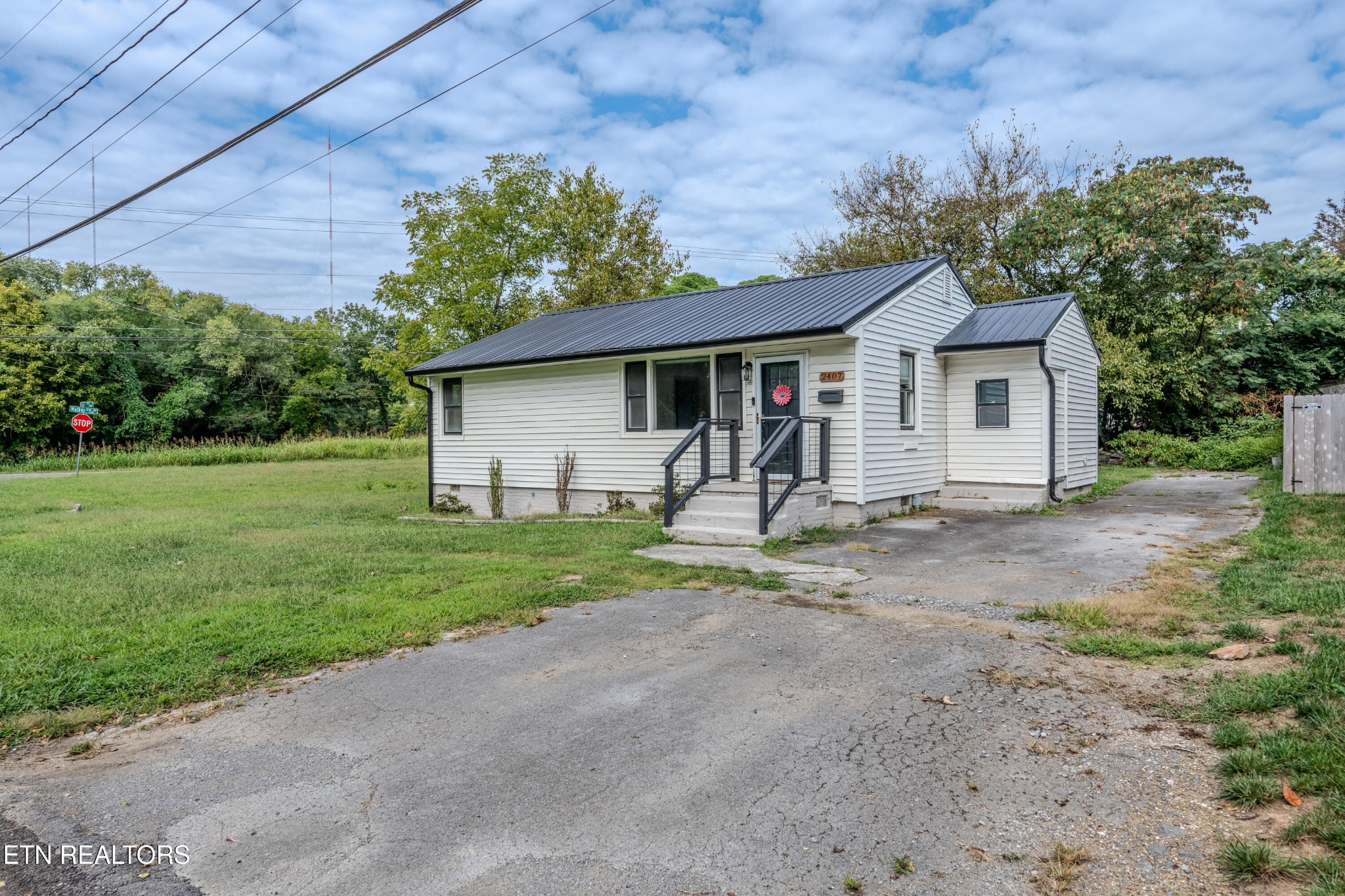 2407 Upland Avenue Knoxville TN 37917