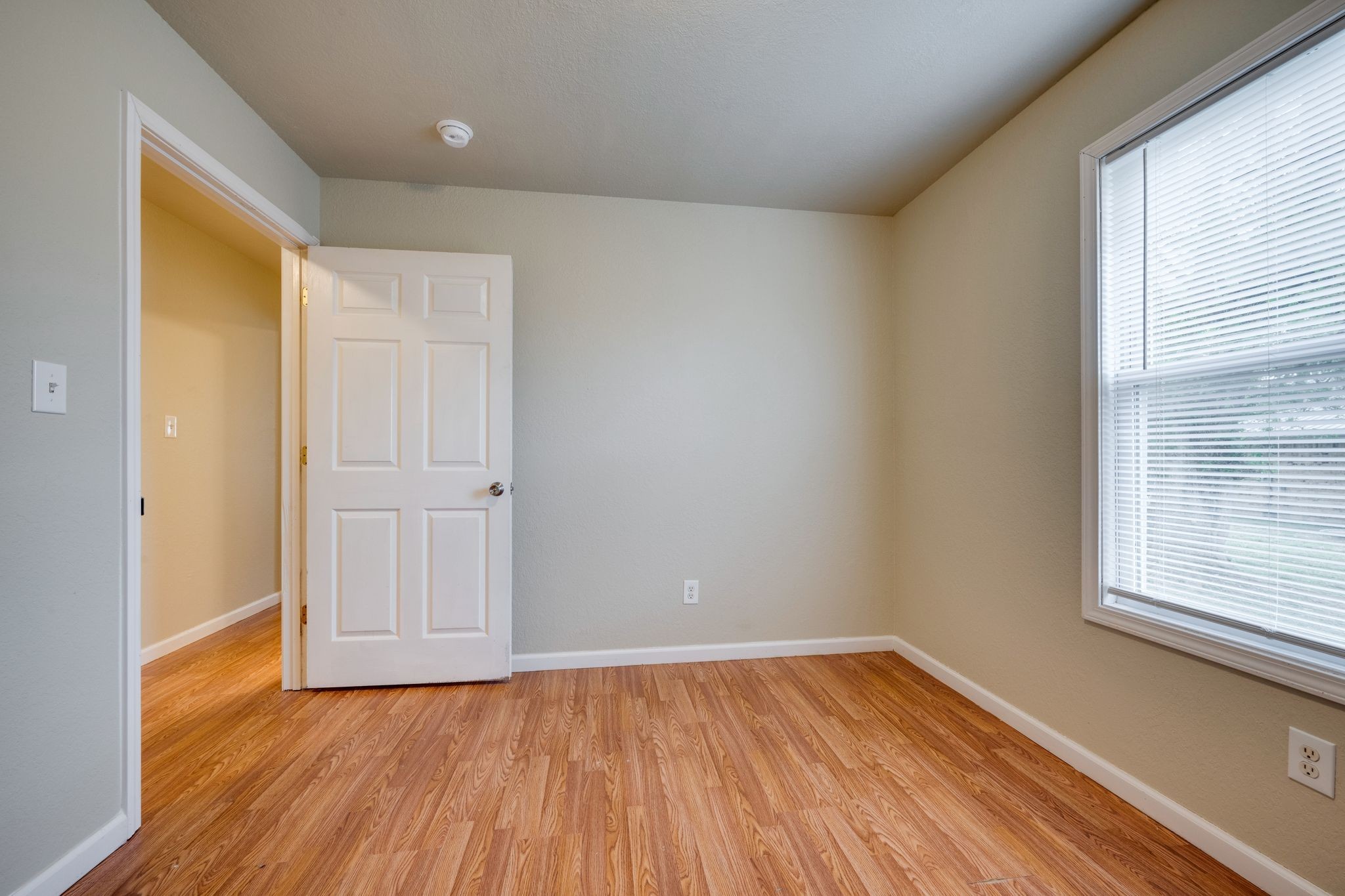103 Parker Avenue Waverly TN 37185