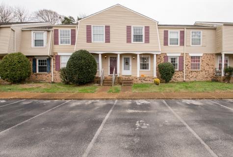 3880 Priest Lake Drive Nashville TN 37217