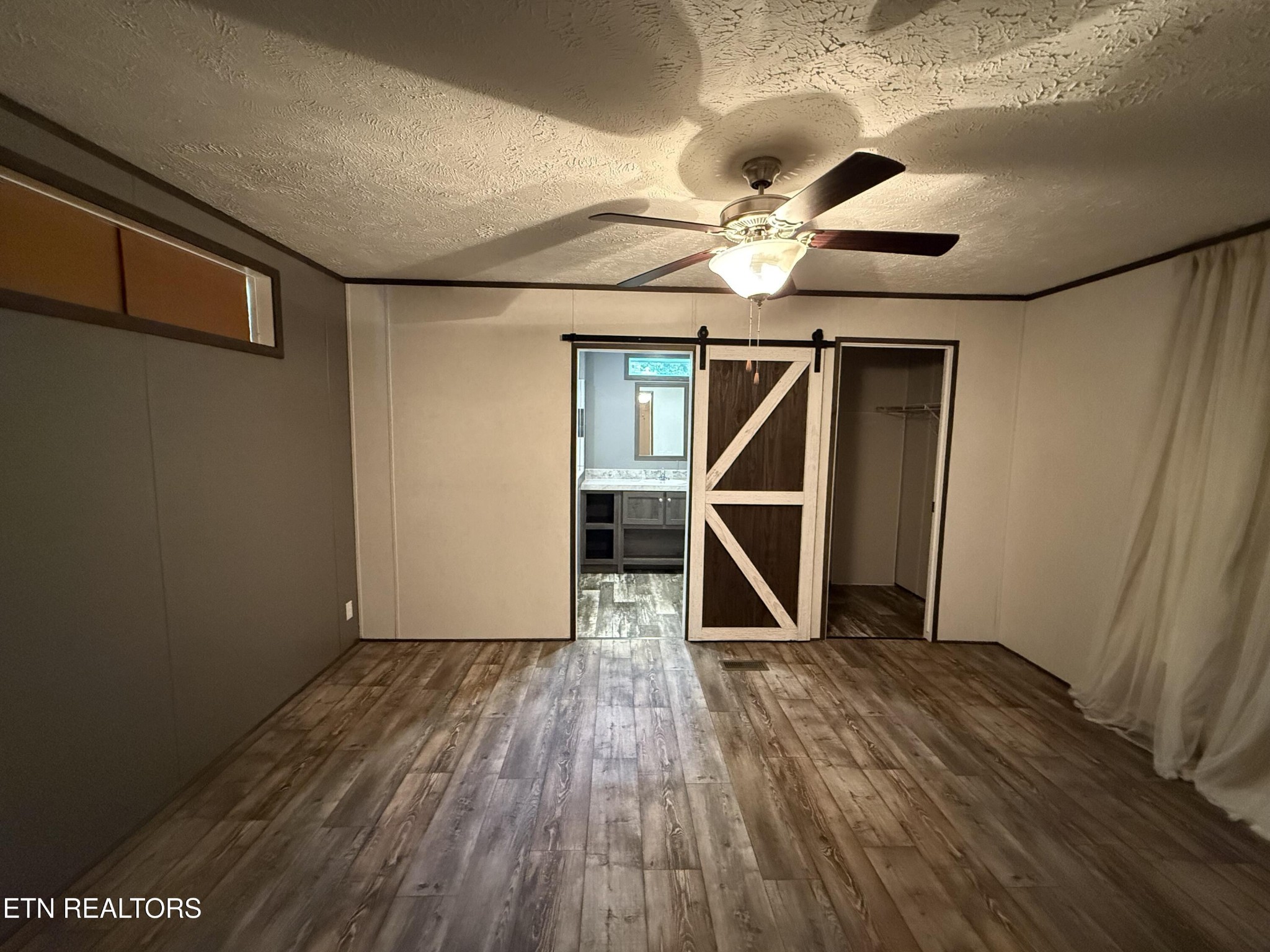 1366 Pearl Hinds Road Jamestown TN 38556