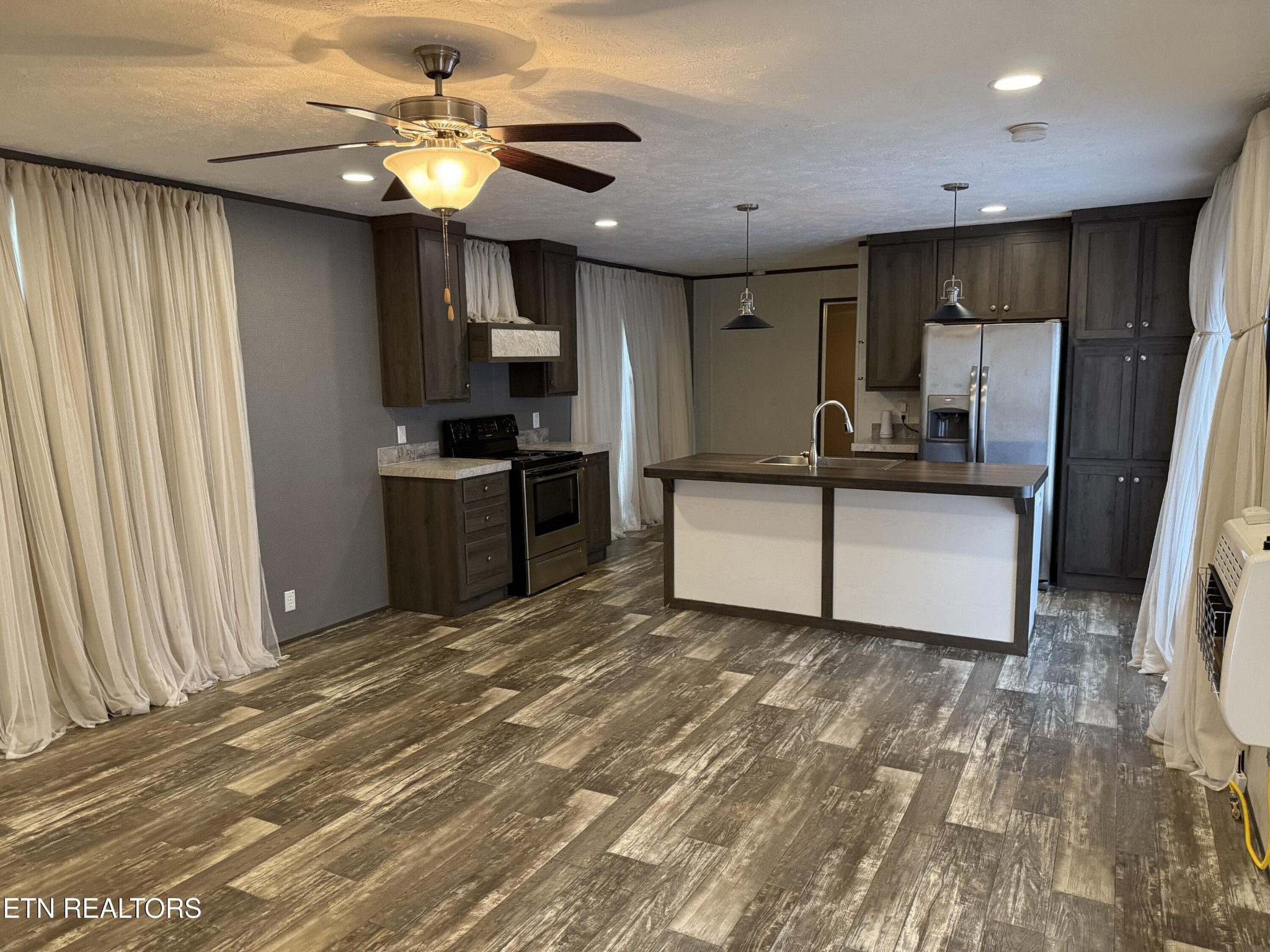 1366 Pearl Hinds Road Jamestown TN 38556