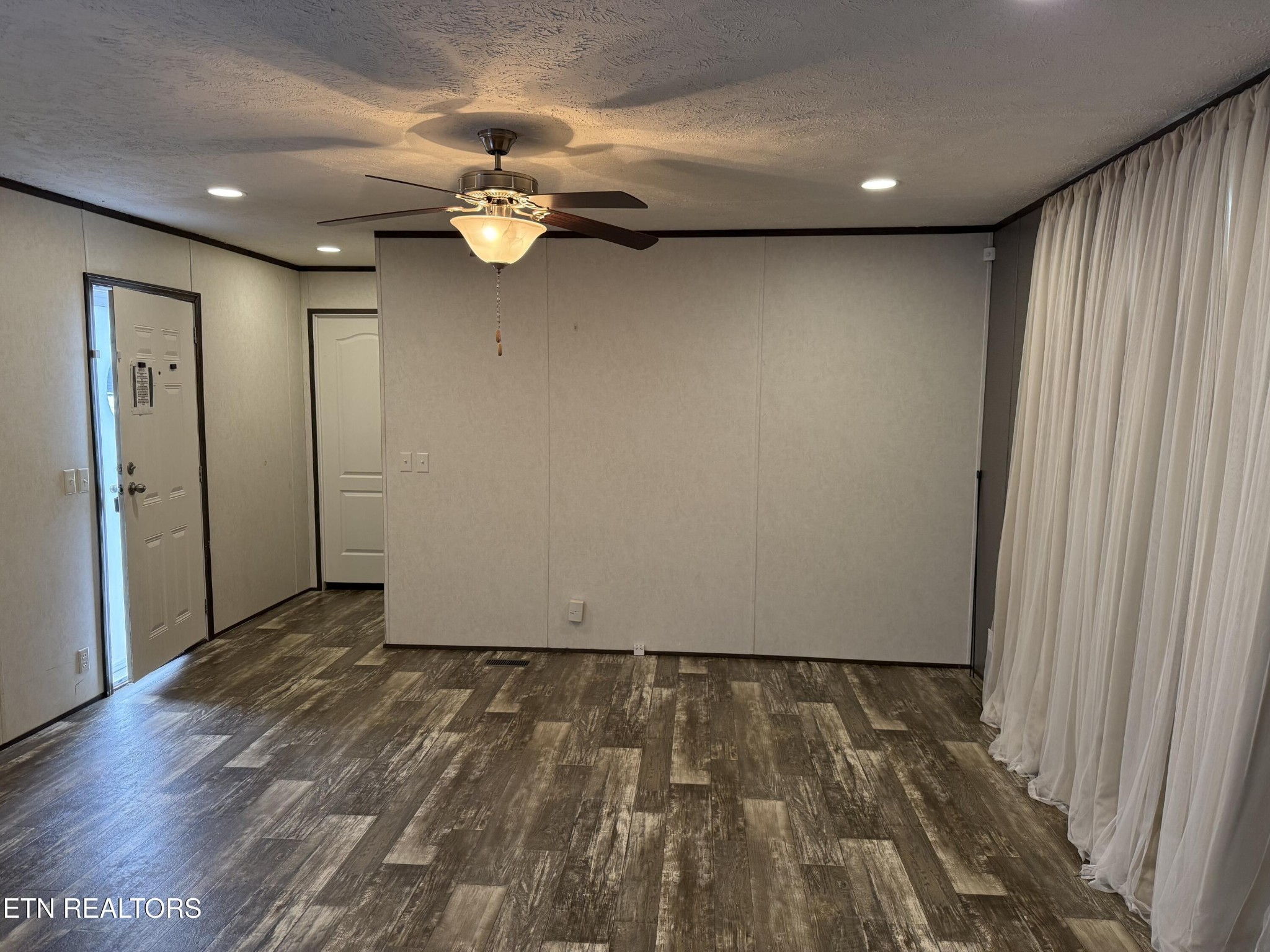 1366 Pearl Hinds Road Jamestown TN 38556