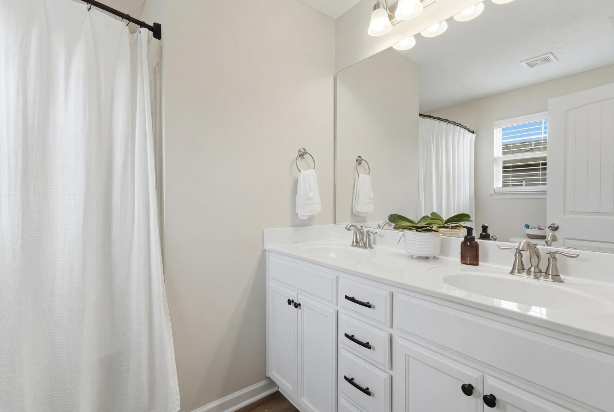 107 Jean Alyne Dotson Drive La Vergne TN 37086