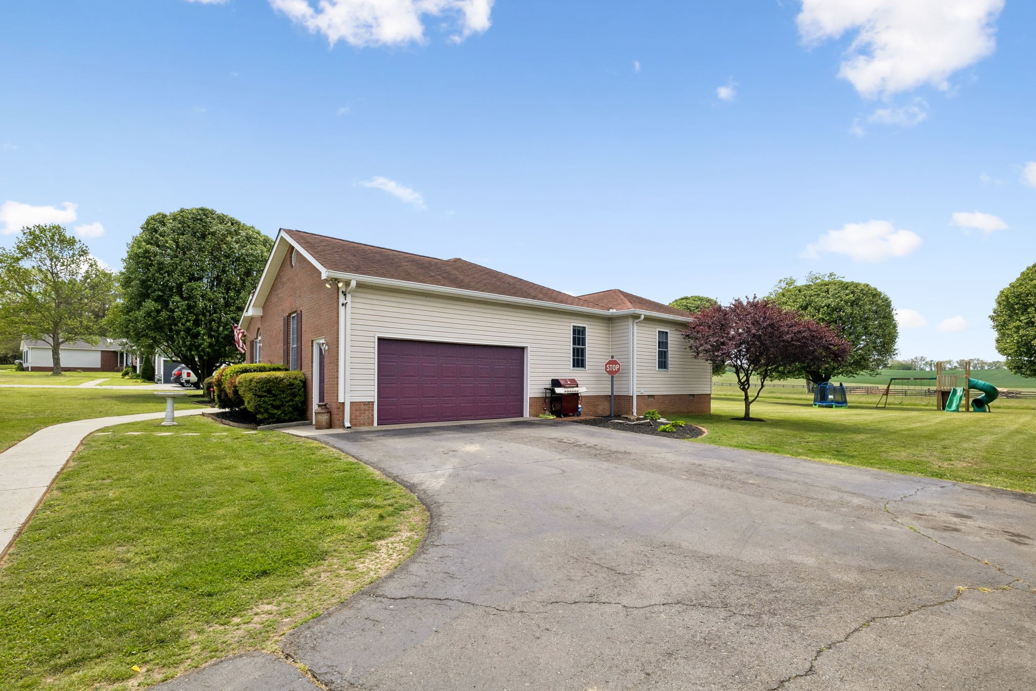 2075 Nikki Drive Springfield TN 37172