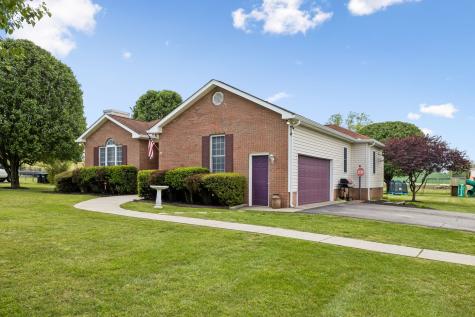 2075 Nikki Drive Springfield TN 37172