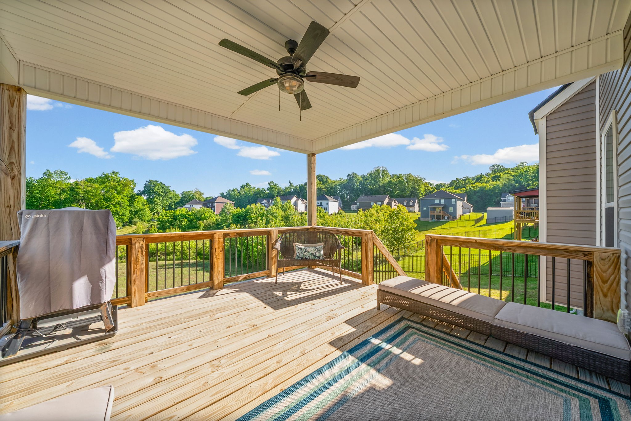 517 Cresthaven Lane Clarksville TN 37043