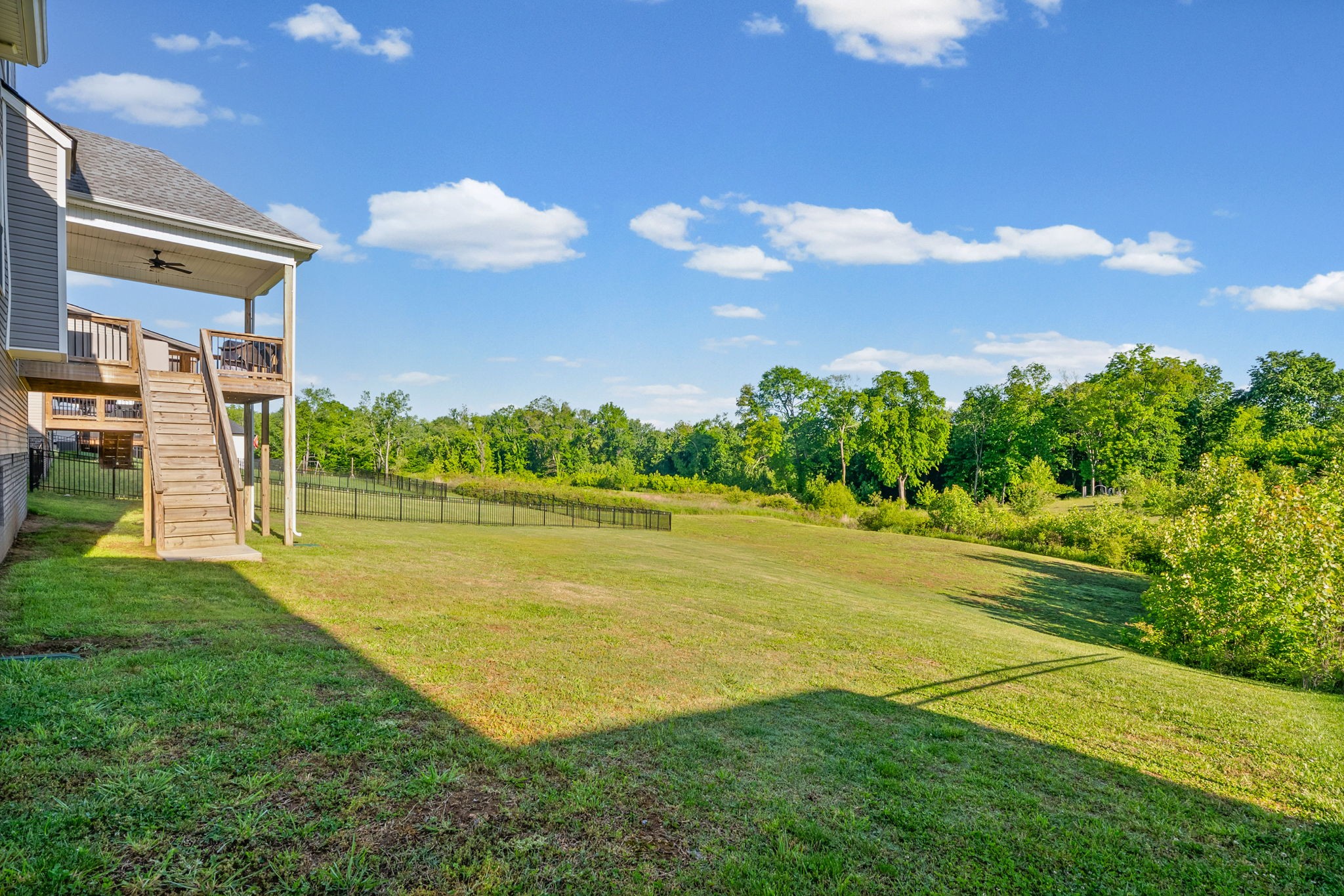 517 Cresthaven Lane Clarksville TN 37043