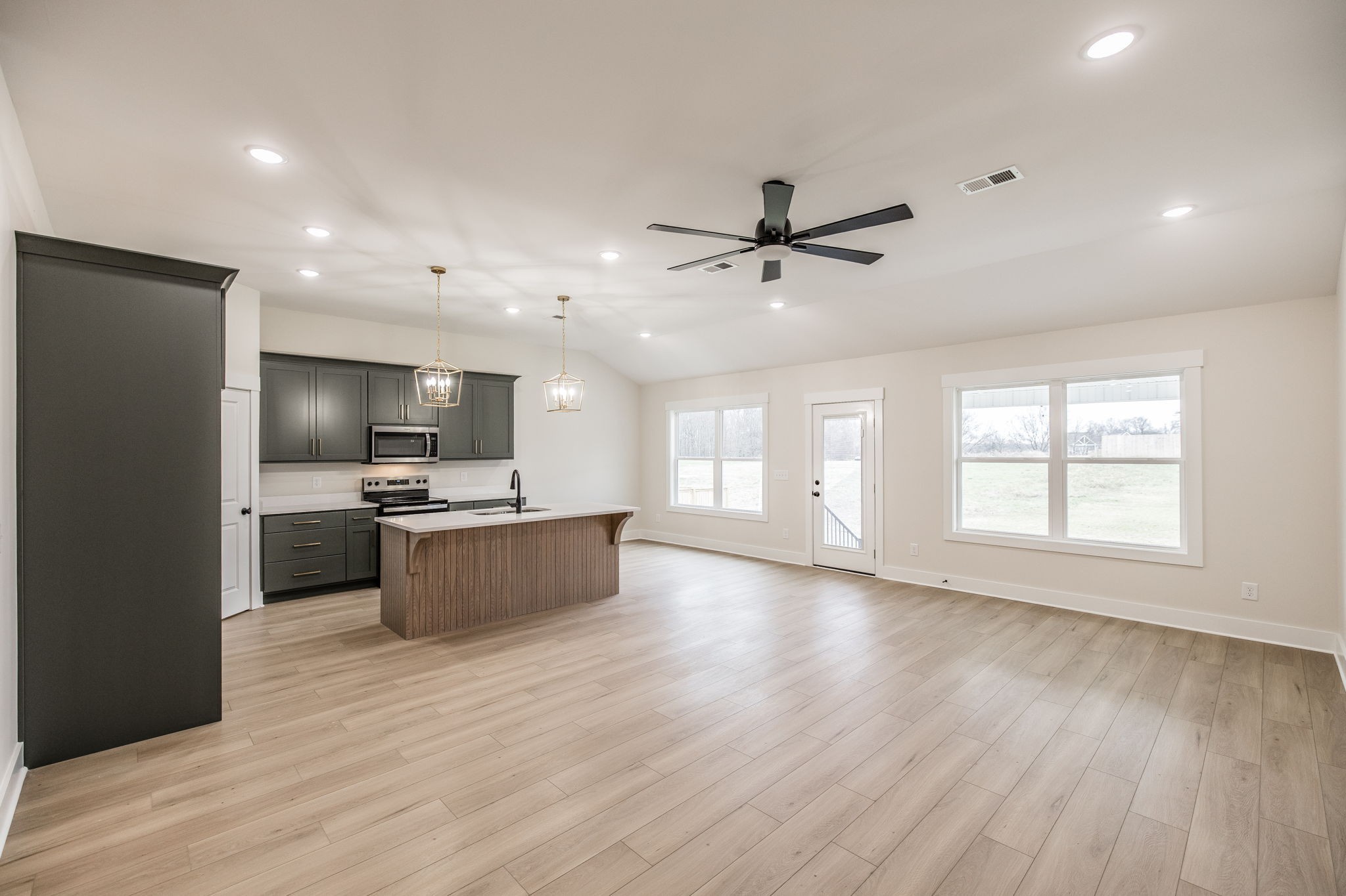 2045 Jersey Drive Greenbrier TN 37073