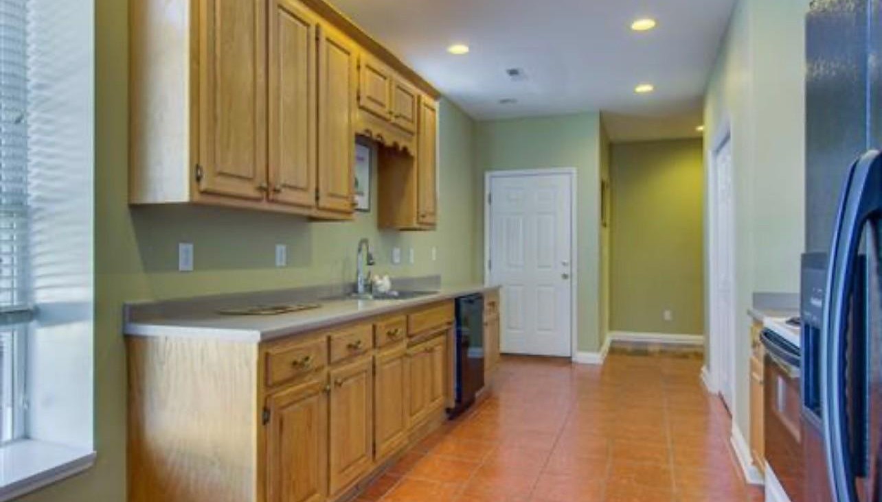 106 Tennessee Ave, S Cowan TN 37318