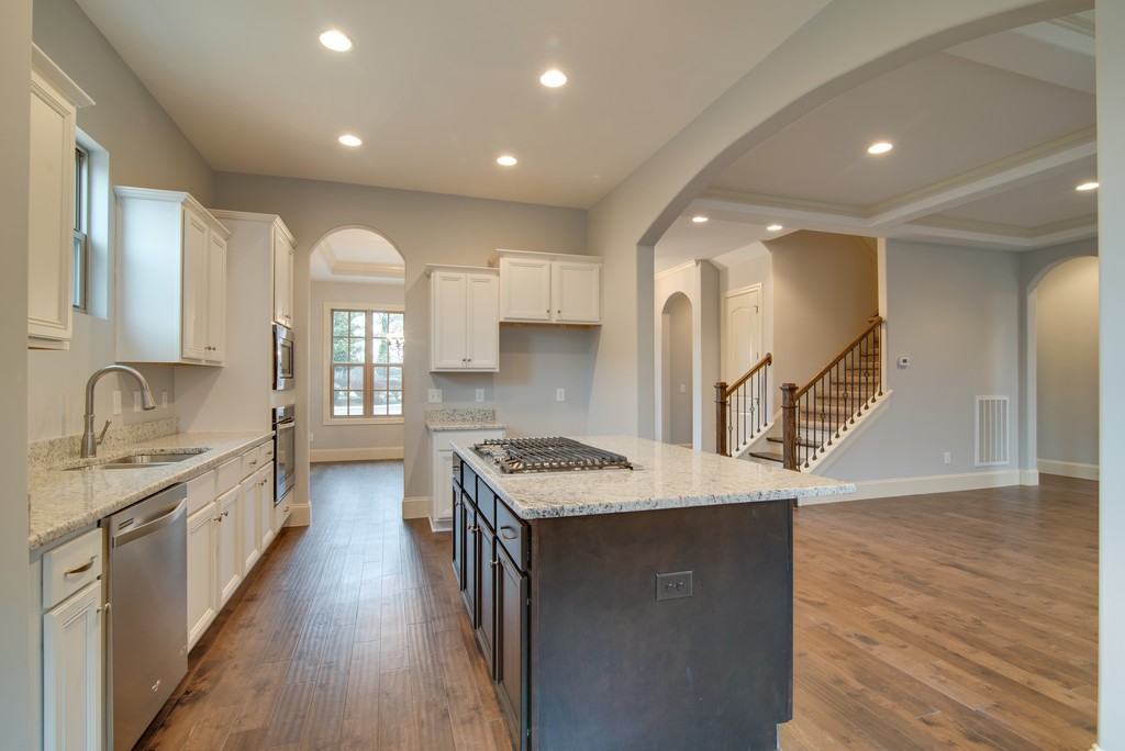402 Zephyr Cove Lebanon TN 37087