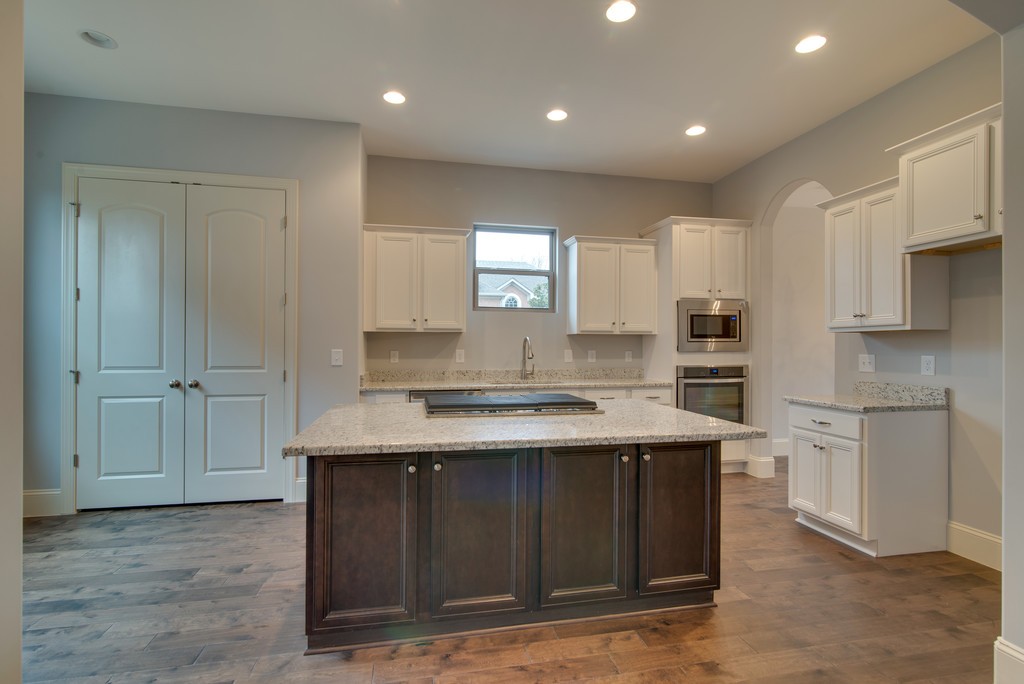 402 Zephyr Cove Lebanon TN 37087
