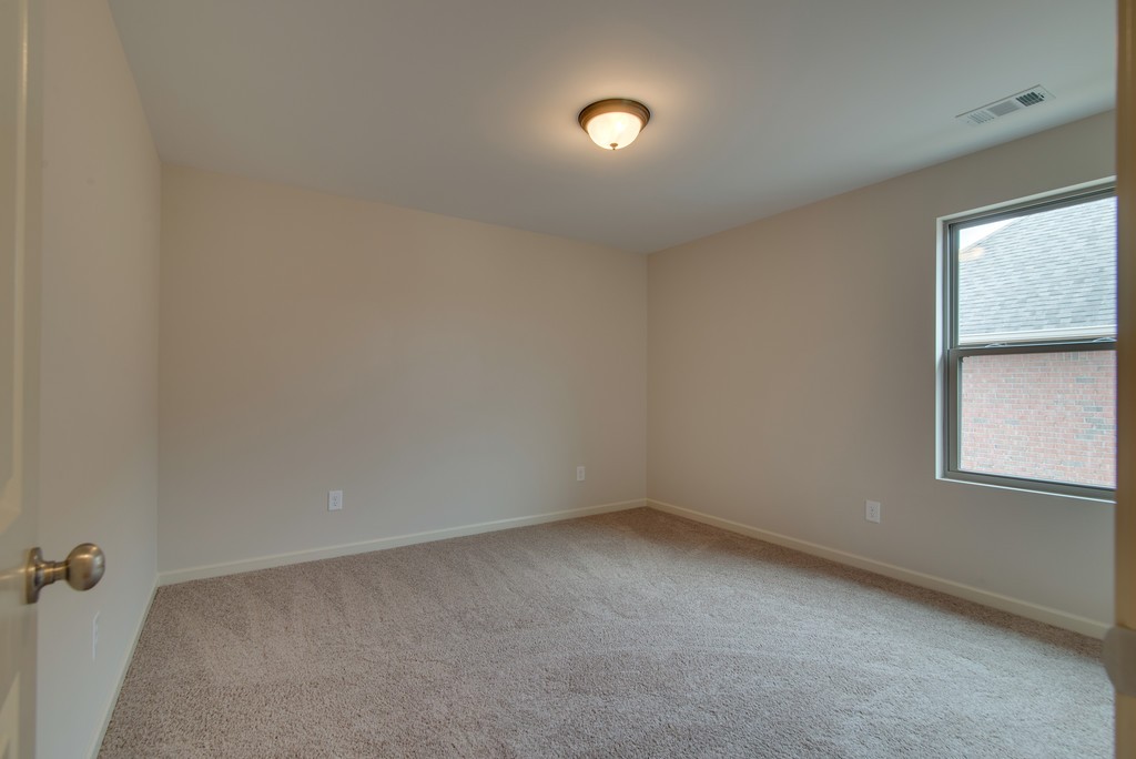 402 Zephyr Cove Lebanon TN 37087