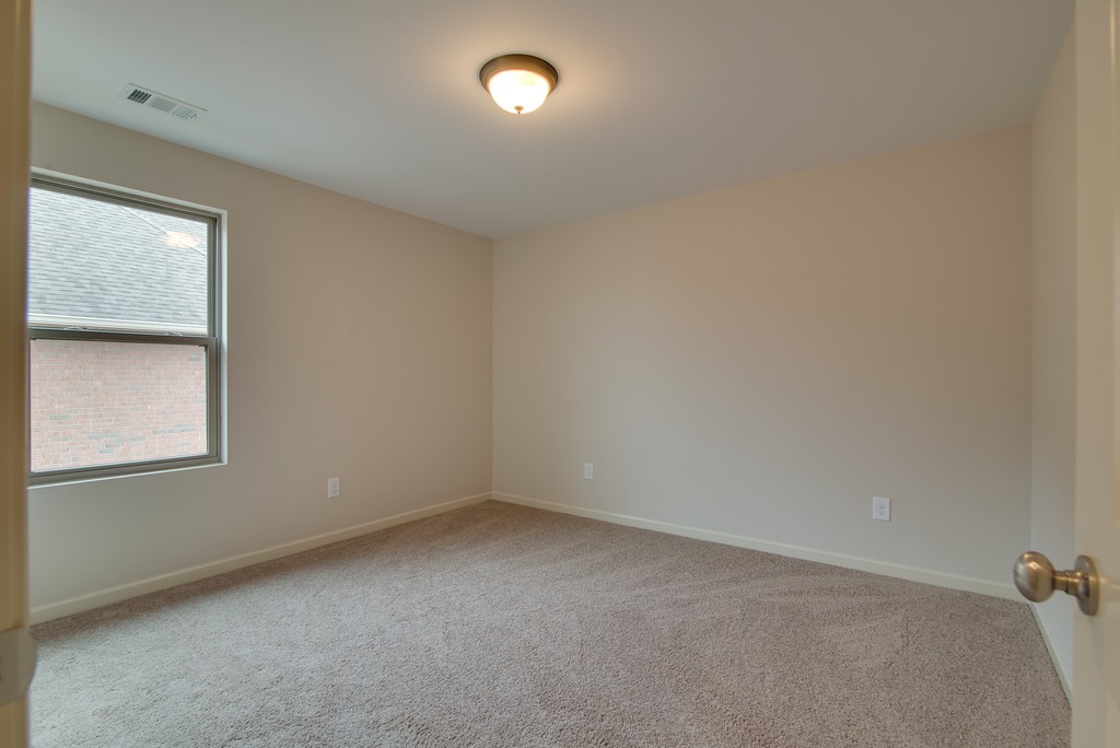 402 Zephyr Cove Lebanon TN 37087