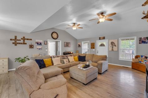 107 Hickory Drive Huntland TN 37345