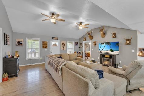 107 Hickory Drive Huntland TN 37345