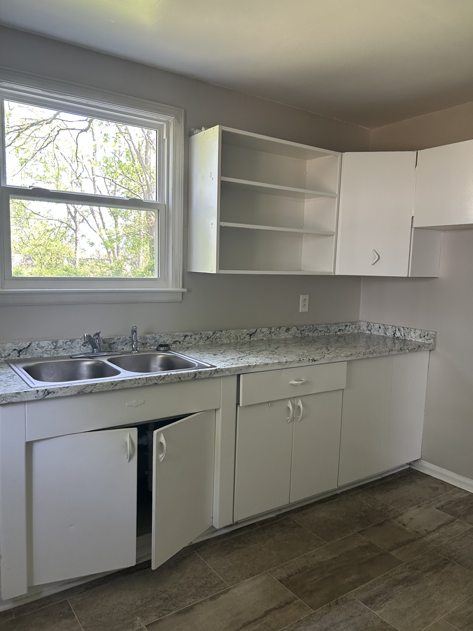 5506 Meadowcrest Lane Nashville TN 37209