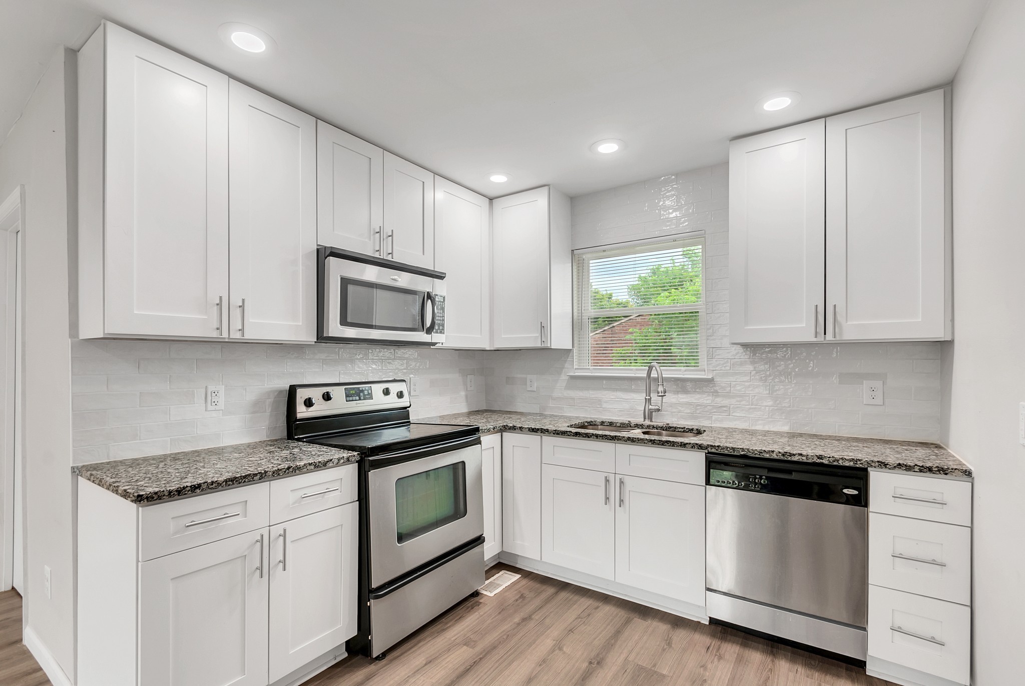 606 W 4th Street Columbia TN 38401