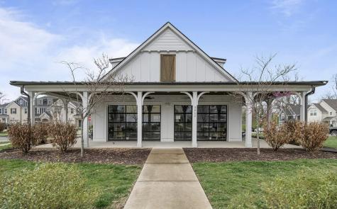 1055 Emery Bay Circle Hendersonville TN 37075