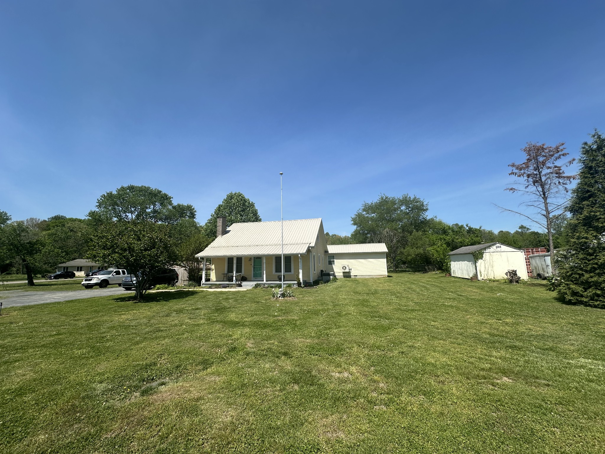 2342 Pulaski Highway Lawrenceburg TN 38464