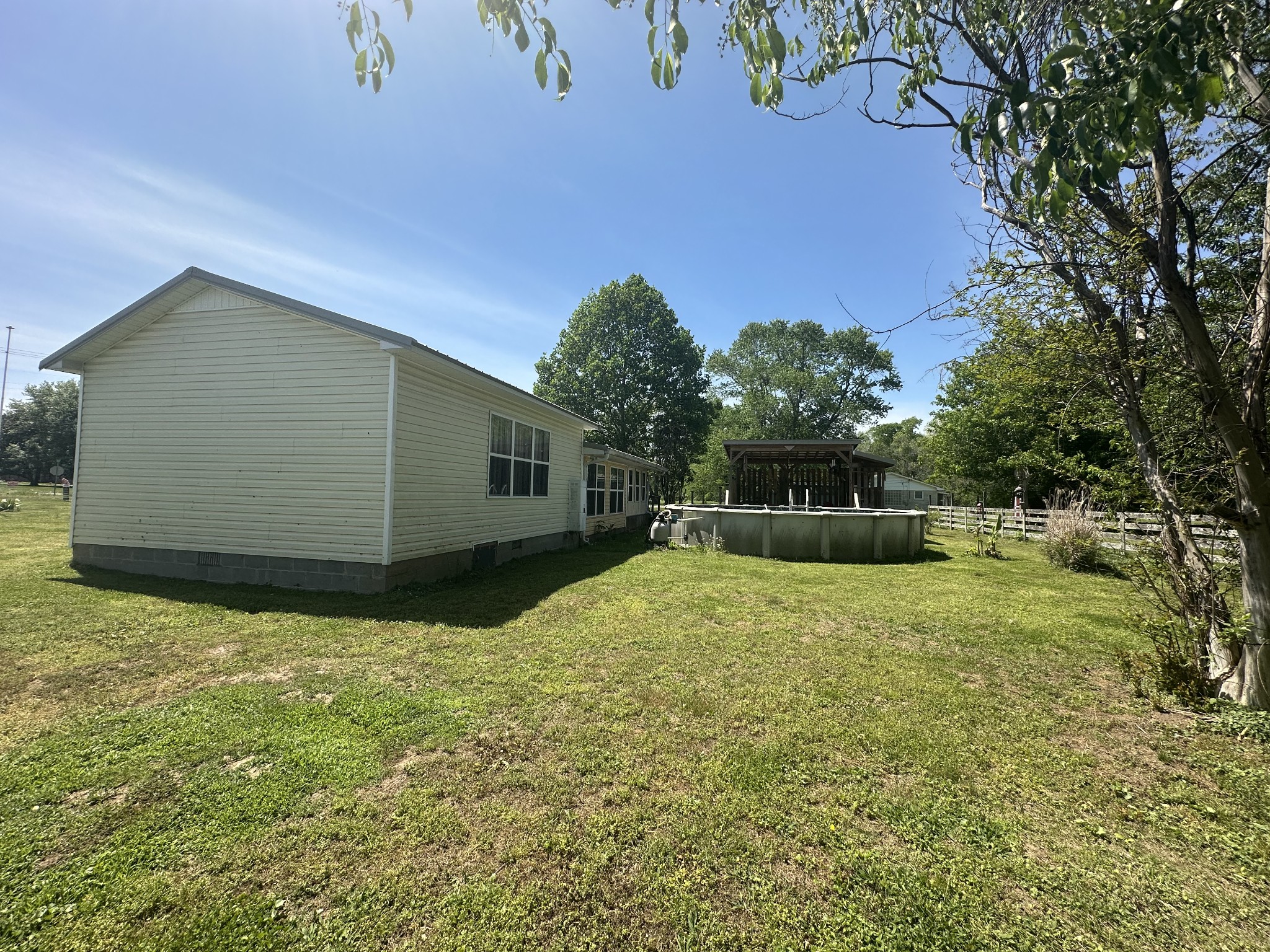 2342 Pulaski Highway Lawrenceburg TN 38464