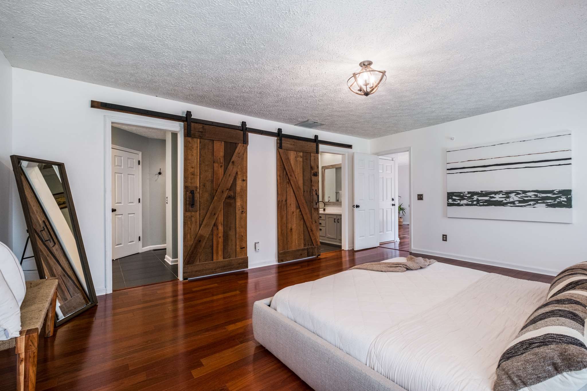 5911 Old Harding Pike Nashville TN 37205