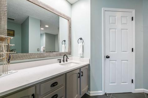 5911 Old Harding Pike Nashville TN 37205