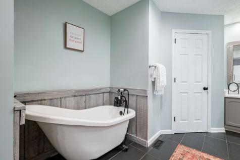 5911 Old Harding Pike Nashville TN 37205