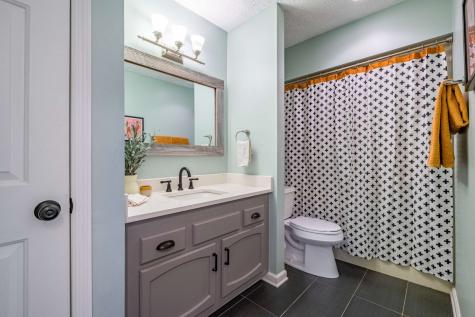 5911 Old Harding Pike Nashville TN 37205