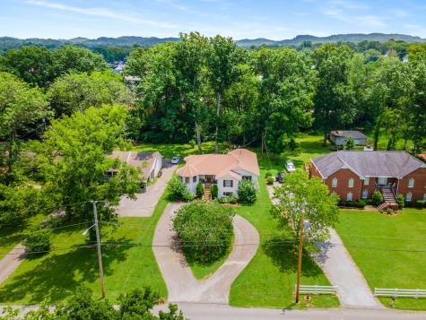 5911 Old Harding Pike Nashville TN 37205