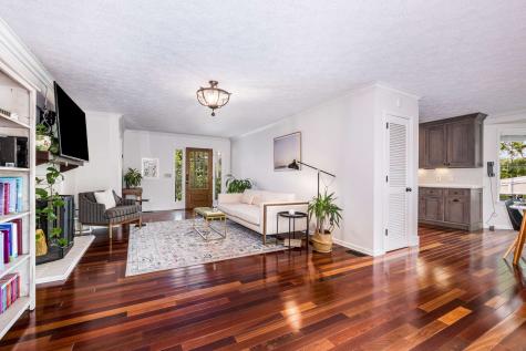 5911 Old Harding Pike Nashville TN 37205