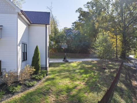 5685 Lee Avenue Chattanooga TN 37409