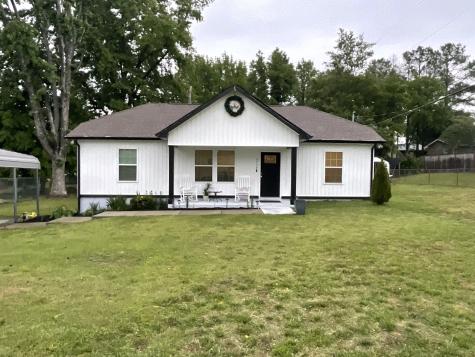 2718 Driftwood Drive Springfield TN 37172