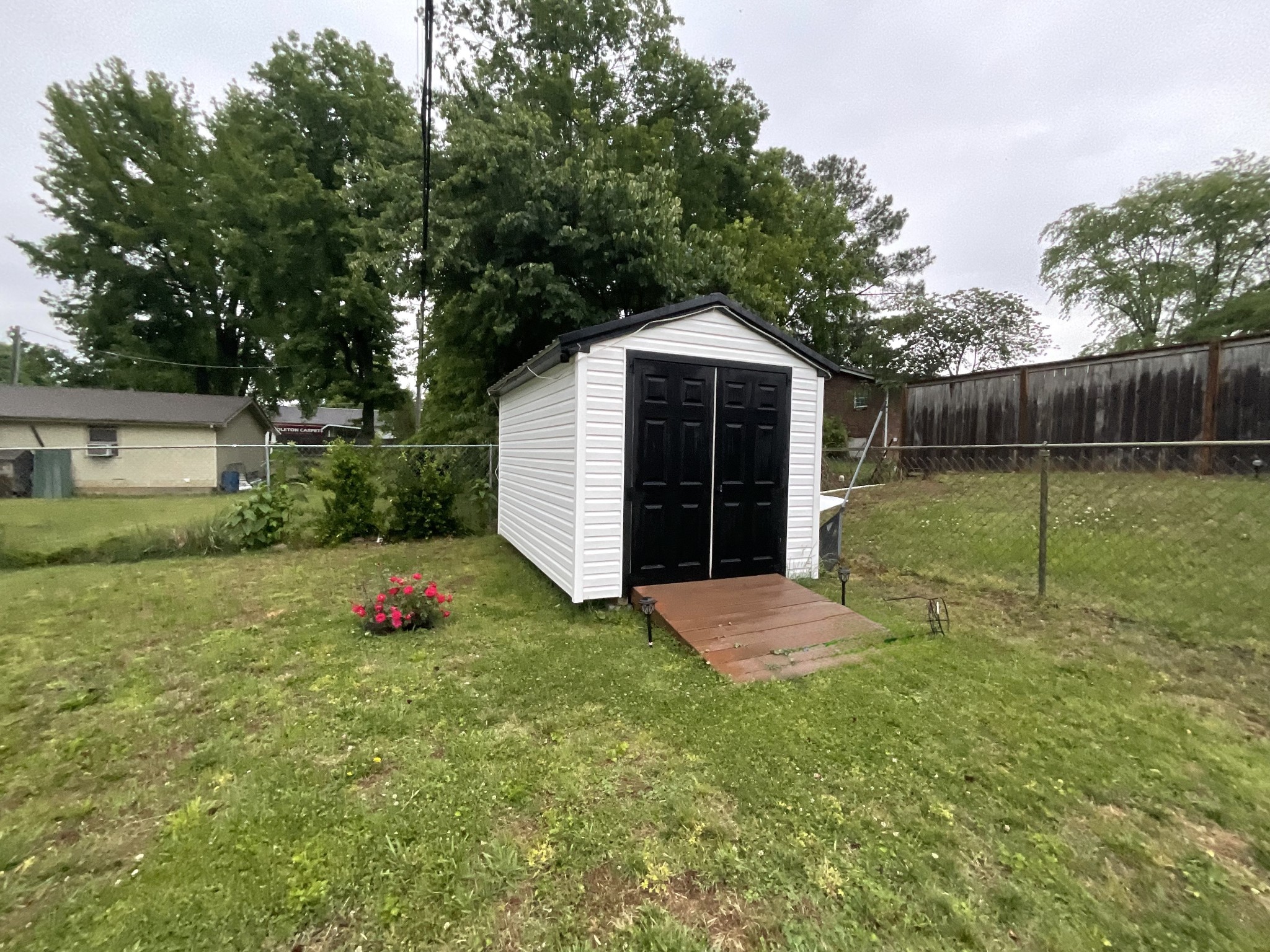 2718 Driftwood Drive Springfield TN 37172