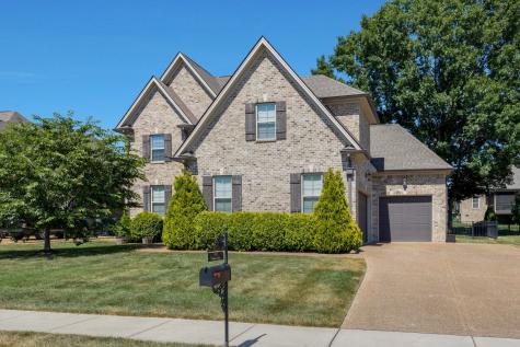 1915 Kittemer Lane Spring Hill TN 37174