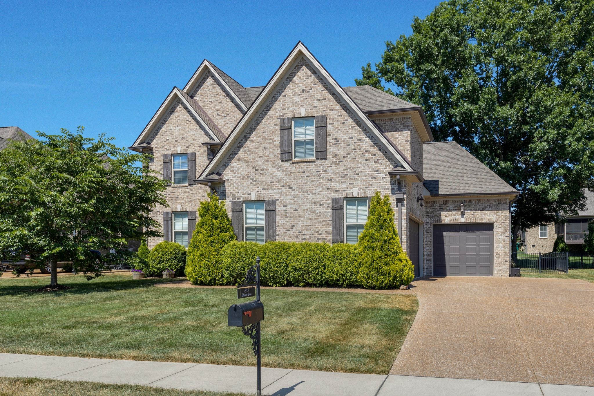 1915 Kittemer Lane Spring Hill TN 37174